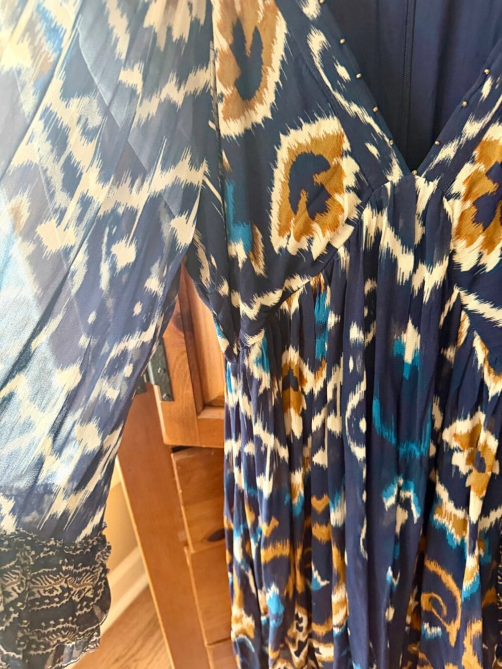 FARM RIO Pineapple Ikat Blue Maxi Dress (SIZE M) - Picture 5 of 7